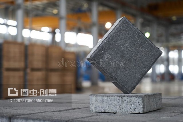 工廠的混凝土道路限制Concrete road curbs at the factory